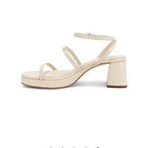 LARROUDE Gio Sandal in patent ivory, size 9.5 Women